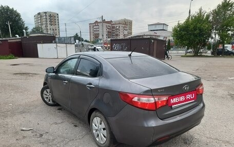 KIA Rio III рестайлинг, 2013 год, 880 000 рублей, 4 фотография