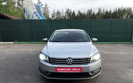 Volkswagen Passat B7, 2012 год, 1 070 000 рублей, 8 фотография