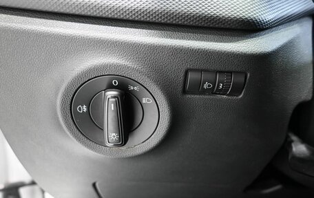Volkswagen Polo VI (EU Market), 2021 год, 1 579 900 рублей, 21 фотография