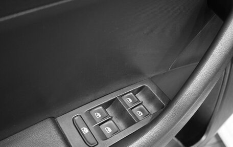 Volkswagen Polo VI (EU Market), 2021 год, 1 579 900 рублей, 20 фотография