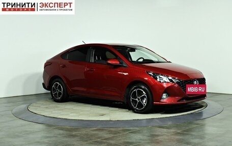 Hyundai Solaris II рестайлинг, 2021 год, 1 697 000 рублей, 3 фотография