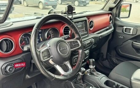 Jeep Wrangler, 2020 год, 4 940 000 рублей, 8 фотография