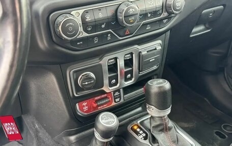 Jeep Wrangler, 2020 год, 4 940 000 рублей, 10 фотография