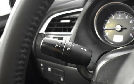 Mazda 6, 2016 год, 1 639 900 рублей, 16 фотография