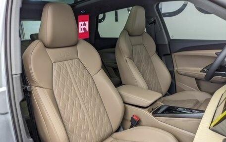 Audi Q5, 2026 год, 6 500 000 рублей, 11 фотография