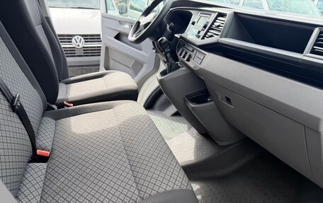 Volkswagen Caravelle T6 рестайлинг, 2022 год, 2 930 000 рублей, 9 фотография