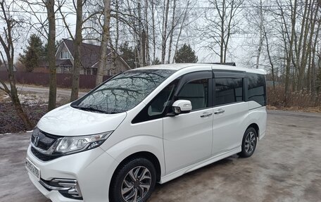 Honda Stepwgn IV, 2016 год, 2 000 000 рублей, 6 фотография