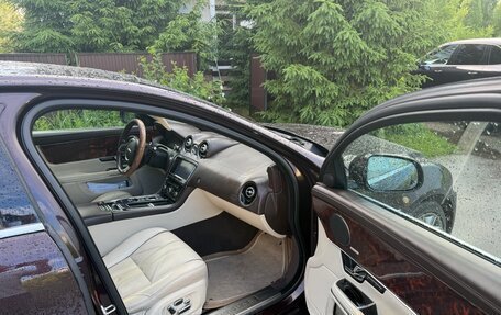 Jaguar XJ IV (X351), 2010 год, 1 550 000 рублей, 3 фотография