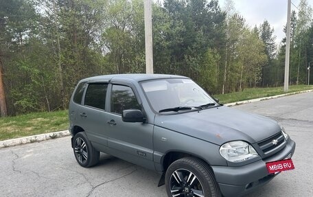 Chevrolet Niva I рестайлинг, 2006 год, 350 000 рублей, 8 фотография