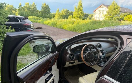 Jaguar XJ IV (X351), 2010 год, 1 550 000 рублей, 7 фотография