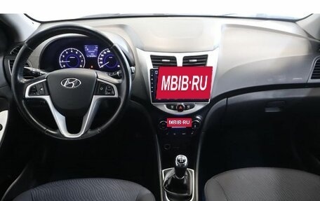 Hyundai Solaris II рестайлинг, 2012 год, 739 000 рублей, 11 фотография
