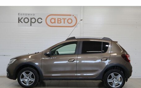 Renault Sandero II рестайлинг, 2019 год, 1 150 000 рублей, 2 фотография