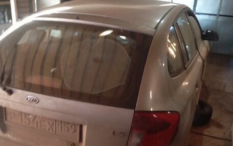 KIA Rio II, 2004 год, 70 000 рублей, 2 фотография