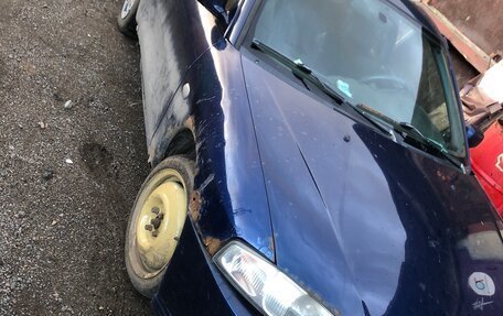 Mitsubishi Colt VI рестайлинг, 2001 год, 40 000 рублей, 2 фотография