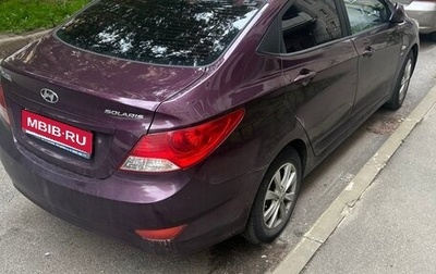 Hyundai Solaris II рестайлинг, 2013 год, 560 000 рублей, 1 фотография