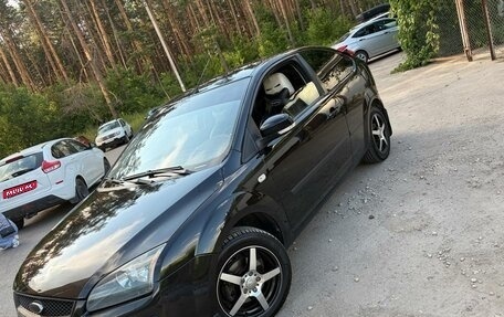 Ford Focus II рестайлинг, 2006 год, 530 000 рублей, 1 фотография