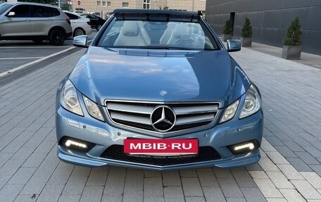 Mercedes-Benz E-Класс, 2010 год, 2 900 000 рублей, 7 фотография