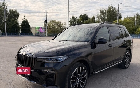 BMW X7, 2021 год, 8 700 000 рублей, 2 фотография