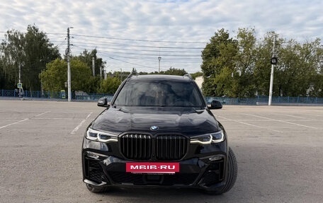 BMW X7, 2021 год, 8 700 000 рублей, 31 фотография