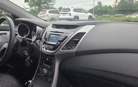 Hyundai Elantra V, 2014 год, 1 100 000 рублей, 5 фотография