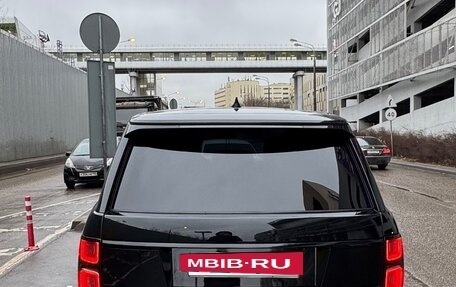 Land Rover Range Rover IV рестайлинг, 2019 год, 5 700 000 рублей, 3 фотография