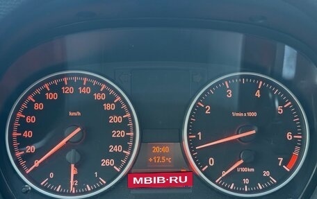 BMW 3 серия, 2011 год, 1 100 000 рублей, 15 фотография