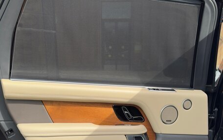 Land Rover Range Rover IV рестайлинг, 2019 год, 5 700 000 рублей, 10 фотография