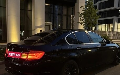 BMW 5 серия, 2013 год, 1 800 000 рублей, 5 фотография