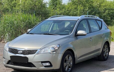 KIA cee'd I рестайлинг, 2011 год, 985 000 рублей, 2 фотография