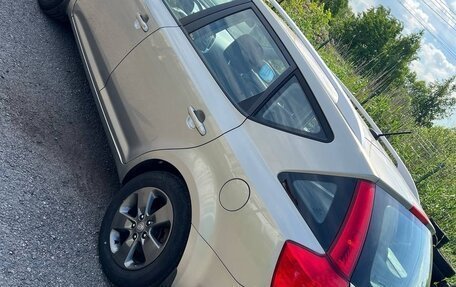 KIA cee'd I рестайлинг, 2011 год, 985 000 рублей, 10 фотография