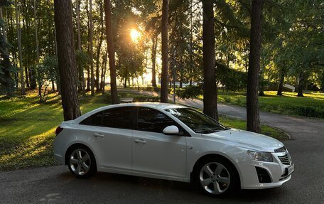 Chevrolet Cruze II, 2013 год, 900 000 рублей, 6 фотография