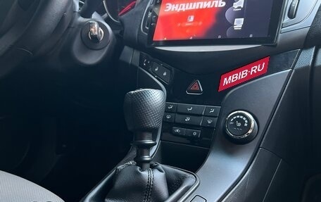 Chevrolet Cruze II, 2013 год, 900 000 рублей, 15 фотография