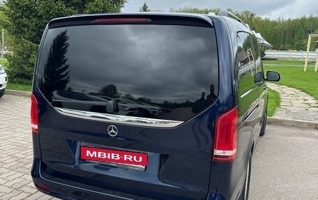 Mercedes-Benz V-Класс, 2021 год, 4 000 000 рублей, 4 фотография