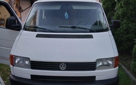 Volkswagen Transporter T4, 2001 год, 595 000 рублей, 2 фотография