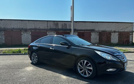 Hyundai Sonata VI, 2012 год, 1 230 000 рублей, 8 фотография