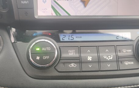 Toyota RAV4, 2017 год, 2 850 000 рублей, 3 фотография