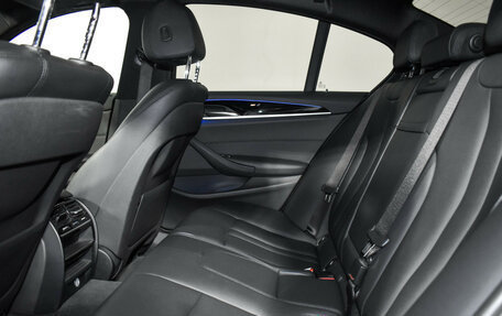 BMW 5 серия, 2018 год, 2 680 000 рублей, 14 фотография