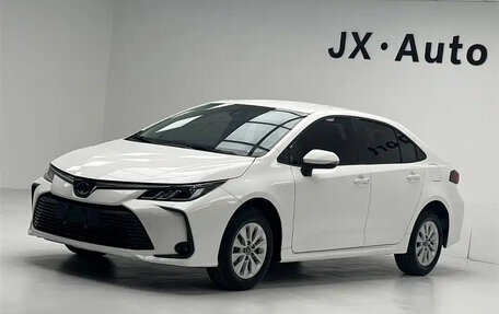 Toyota Corolla, 2023 год, 1 400 000 рублей, 2 фотография