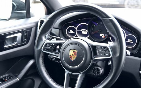 Porsche Cayenne III, 2020 год, 7 940 000 рублей, 15 фотография