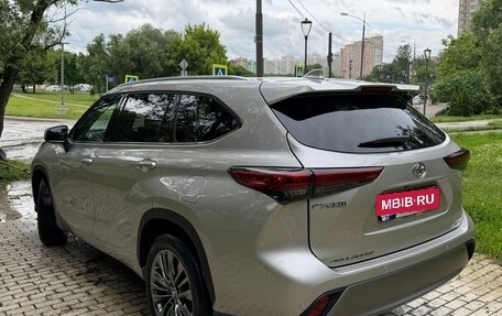 Toyota Highlander, 2026 год, 5 297 000 рублей, 6 фотография