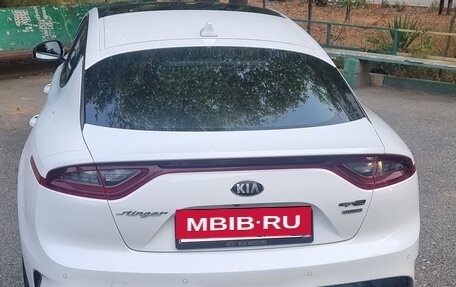 KIA Stinger I, 2018 год, 2 650 000 рублей, 3 фотография