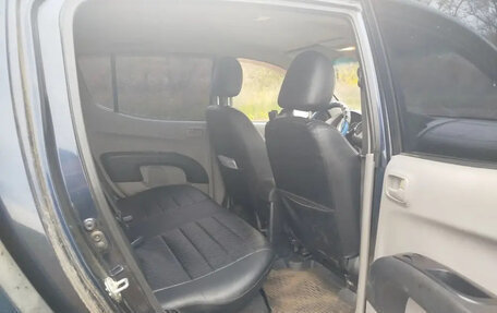 Mitsubishi L200 IV рестайлинг, 2011 год, 1 230 000 рублей, 8 фотография