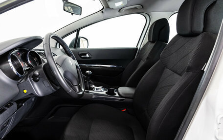Peugeot 3008 I рестайлинг, 2011 год, 799 000 рублей, 15 фотография