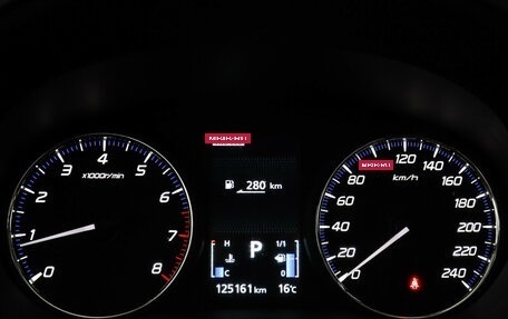 Mitsubishi Outlander III рестайлинг 3, 2016 год, 1 799 000 рублей, 12 фотография