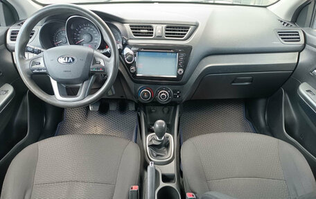 KIA Rio III рестайлинг, 2013 год, 790 000 рублей, 10 фотография