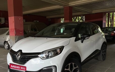Renault Kaptur I рестайлинг, 2016 год, 1 440 000 рублей, 1 фотография