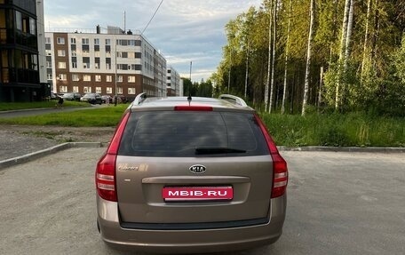 KIA cee'd I рестайлинг, 2009 год, 599 999 рублей, 1 фотография