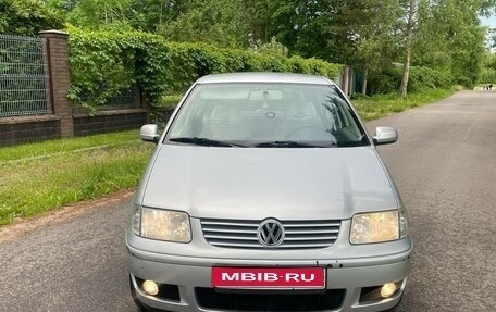 Volkswagen Polo III рестайлинг, 2001 год, 375 000 рублей, 1 фотография