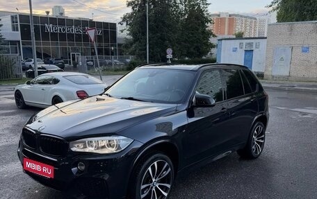 BMW X5, 2018 год, 4 490 000 рублей, 2 фотография