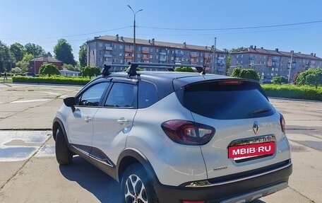 Renault Kaptur I рестайлинг, 2018 год, 1 300 000 рублей, 18 фотография
